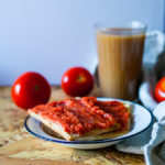 Mitä vegaani laittaa leivän päälle - Pan con tomate